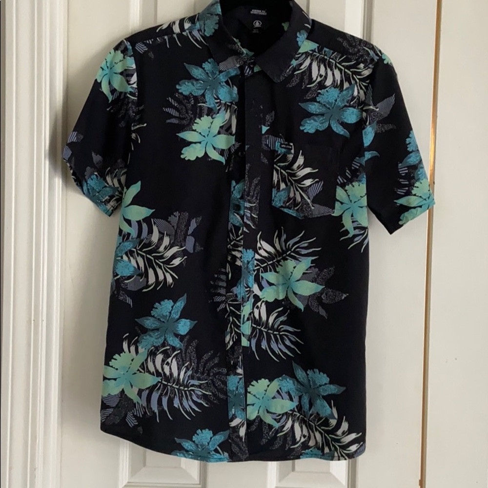 Volcom floral shirt